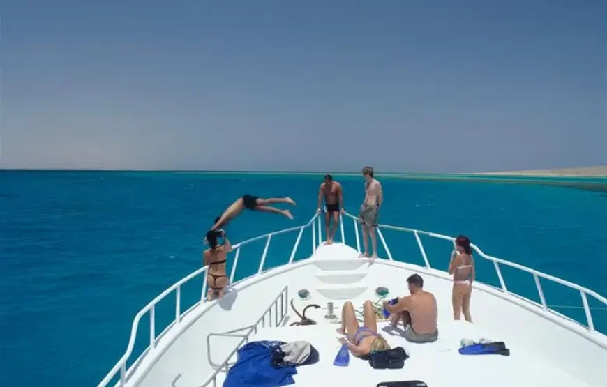 Private Boat Trip in hurghada