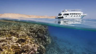 Cairo tour from Hurghada with lunch - Pyramids of Giza and Sphinx