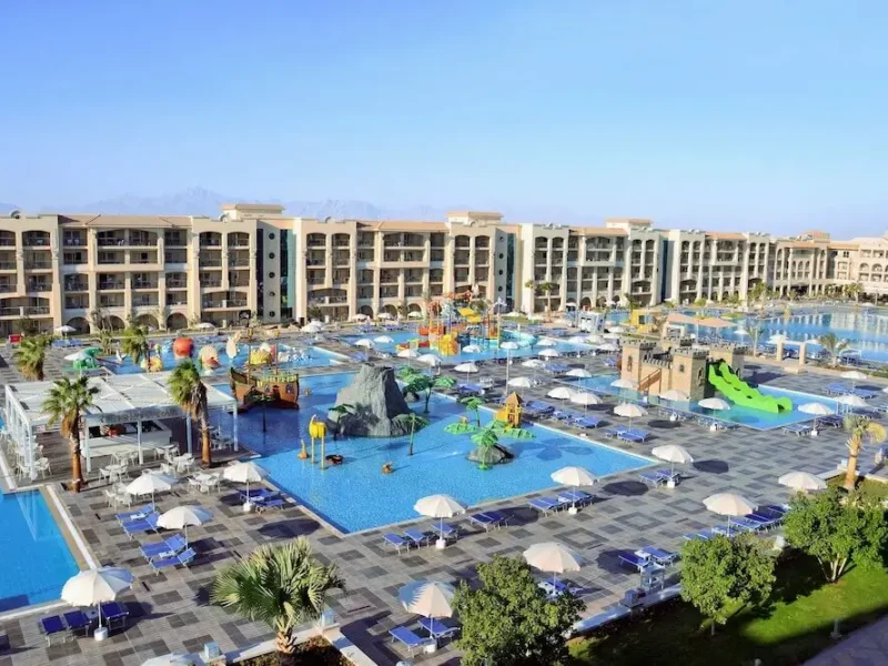 pickalbatros white beach resort hurghada