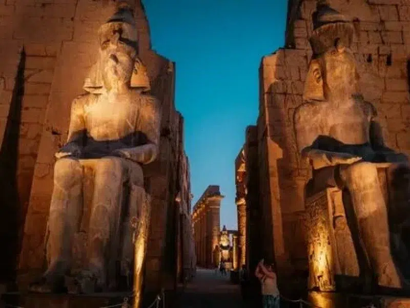 valley of kings tour hurghada bus