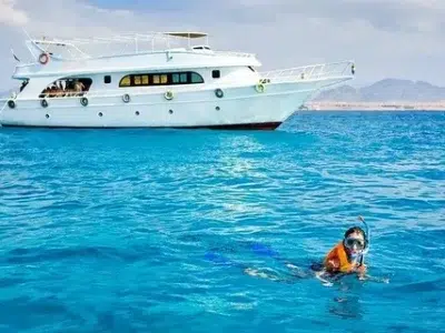 Hurghada private boat prices 2026