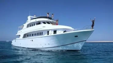 Book Catamaran Boat Trip Hurghada Online