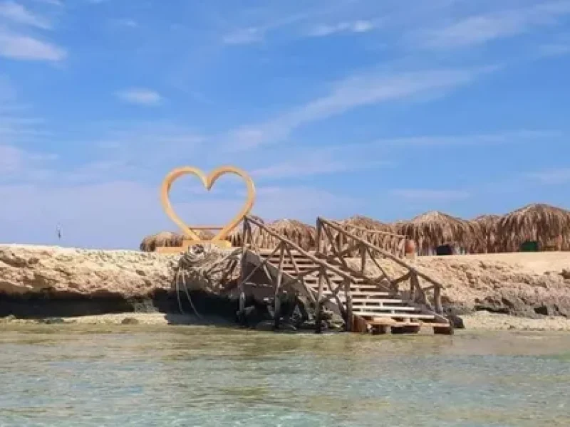 Cheap island tours Hurghada