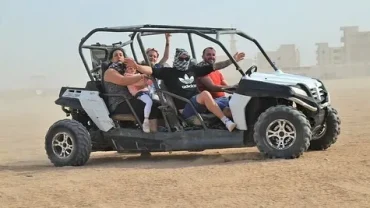 spider car Hurghada - desert adventure vehicles in a convoy