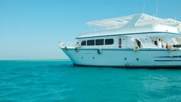 Family private boat Hurghada