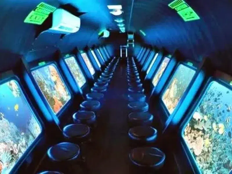 Luxury Glass Boat Cruise Hurghada